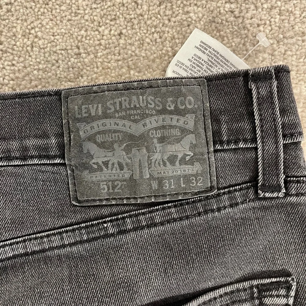 Levi's 512 Slim Fit Jeans Mens 31x32 Faded Black Stretch WaterLess